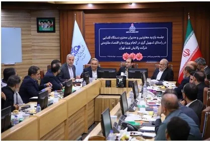 ساخت&zwnj;وساز در حریم تأسیسات نفتی باعث آسیب به مناطق مسکونی تهران و کرج، در جنگ شد