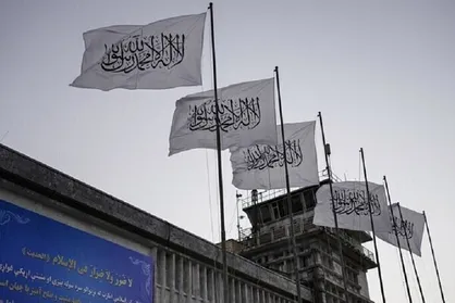 طالبان با آمریکا و پاکستان اتمام حجت کرد