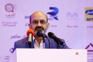 دوازدهمین نمایشگاه کار دانشگاه صنعتی شریف