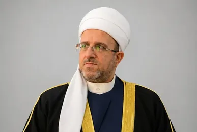 امام جمعه روانسر: وحدت، رمز عزت و اقتدار امت اسلامی در برابر توطئه‌های دشمنان است+فیلم