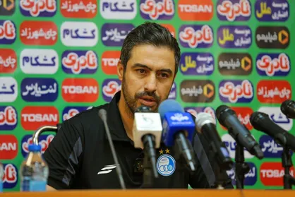 مربی استقلال محروم از دیدار با ذوب آهن