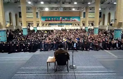 پیروزی جبهه حق قطعی است. بدانید آنهایی که امروز جولان می&zwnj;دهند یک روز زیر پای مومنین لگدمال خواهند شد