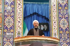 امام جمعه ایلام: مقاومت ملت ایران معادله قدرت در منطقه را تغییر داد
