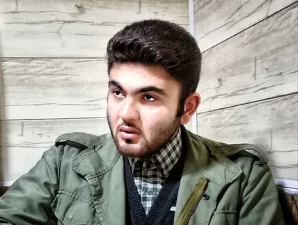 صف دانشجویان بسیجی از نگارنده غرض نامه سیاسی جداست
