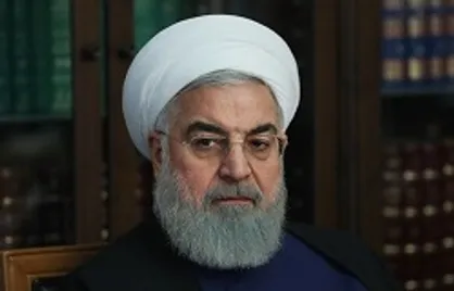 بازدید روحانی از روند کمک رسانی به زلزله زدگان دستجرد