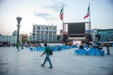ممنوعیت توقف وسایل نقلیه در محدوده میدان امام حسین