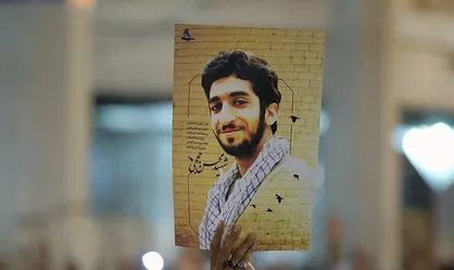 برپایی نمایشگاه کتاب &laquo;راه ماندگار&raquo; به یاد شهید حججی