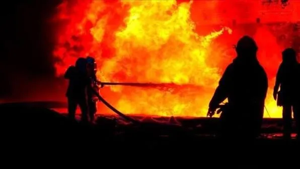 گسترش شدید آتش‌سوزی در پالایشگاه آرامکو در ریاض + فیلم