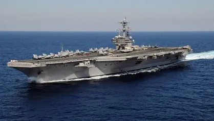 تحلیل&zwnj;گر نظامی: اگر ناو بوش از یمن می&zwnj;ترسد در مواجهه با ایران چه می&zwnj;کند؟ + عکس