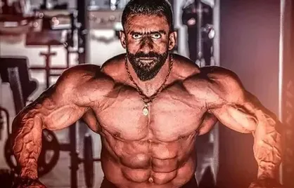 هیچ&zwnj;وقت بدِ ایران را نگویید