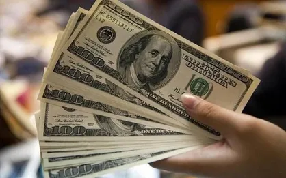 اصلاح نرخ تسعیر ارز پتروشیمی&zwnj;ها برای بهبود درآمدهای ارزی و حذف دلالی