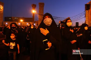 مراسم خیمه سوزان عاشورا در میدان امام حسین (ع)