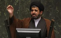 حجت‌الاسلام موسوی لارگانی: آقای روحانی! در گفتارتان سنجیده‌تر عمل کنید و گرای غلط ندهید