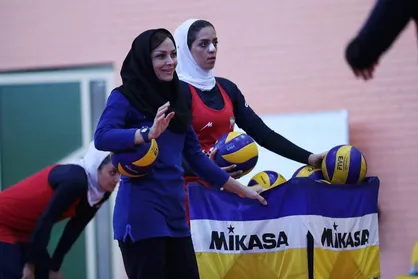 قهرمانی، سرمربی تیم ملی والیبال زیر ۱۸ سال دختران شد