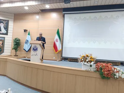 رئیس دانشگاهِ نسل سوم باید مذاکره&zwnj;کننده حرفه&zwnj;ای با جامعه باشد