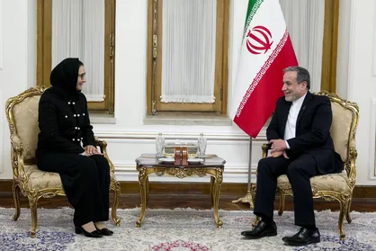 دیدار رئیس جدید دفتر برنامه جهانی غذا در ایران با وزیر امور خارجه