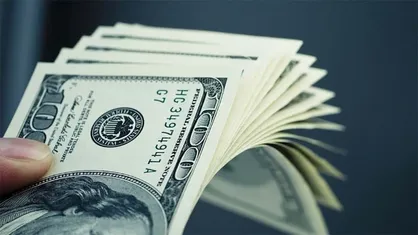 وقتی روزنامه کرباسچی واقعیت&zwnj;های ارزی را وارونه می&zwnj;نویسد