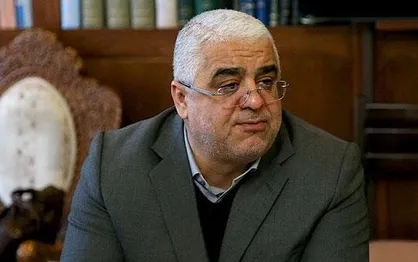 جعفرزاده ایمن&zwnj;آبادی: آمریکا در عراق و افغانستان چه کار دارد؟