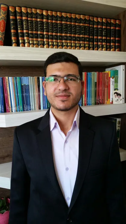 پویا کلانتری در نماز جمعه مبارکه اصفهان سخنرانی می&zwnj;کند
