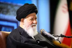 علم‌الهدی: خونخواهی امام شهید تنها در سایه مقاومت محقق می‌شود