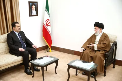 رهبرانقلاب: سینه&zwnj;مان را مقابل برهم زدنندگان امنیت عراق سپر می&zwnj;کنیم / دولت مرکزی اقتدار خود را به تمام مناطق گسترش دهد