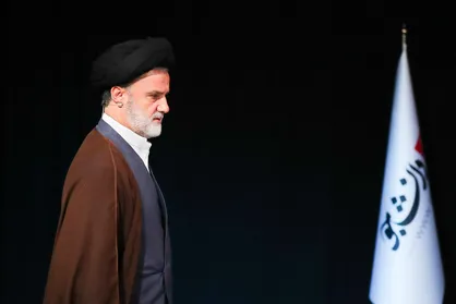 حجت الاسلام نبویان: اگر ما نتوانیم نفت بفروشیم هیچ کس نباید در منطقه نفت بفروشد / اینگونه است که محاصره دریایی شکسته می&zwnj;شود + فیلم