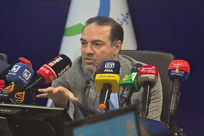 واکنش معاون وزیر بهداشت به نشست خبری صبح امروز، خودم را مسئول پاسخگویی در برابر خبرنگاران می&zwnj;دانم/ فقط بخشی از حرف&zwnj;هایم منتشر شده است! + فیلم