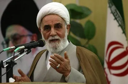 دارالقرآن مرحوم مظاهری کانون معارف و اخلاقیات بود