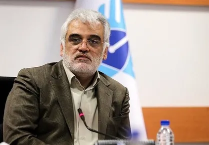 طهرانچی: تصویب برنامه پنج ساله راهبردی عملیاتی دانشگاه آزاد؛ به زودی / نیازمند جوشش فکری بسیج دانشجویی هستیم