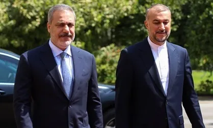 آنکارا: وزیر خارجه ایران فردا به ترکیه سفر می&zwnj;کند