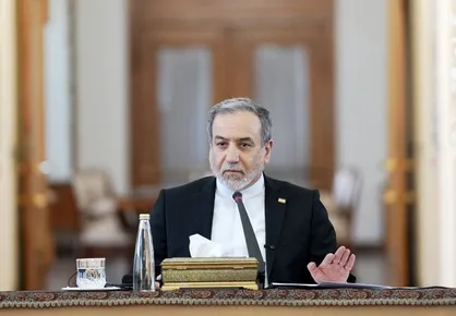 عراقچی: فشار اقتصادی آمریکا شکست خواهد خورد