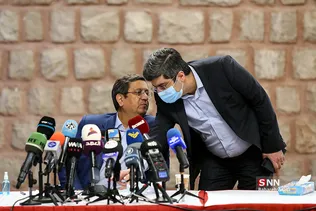 نشست فعالان فضای مجازی و نخبگان با عبدالناصر همتی