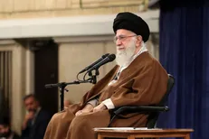 رهبرانقلاب: ایران دوران پهلوی قلعه مستحکم منافع آمریکایی بود+ فیلم