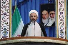 امام جمعه ایلام: دشمنان امروز از باب تزویر با هدف انحراف وارد شده اند