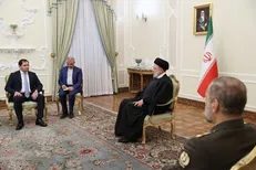 میدان دادن به بیگانگان امنیت‌آور نیست