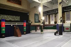 مراسم عزاداری شام غریبان حسینی با حضور رهبر انقلاب برگزار شد