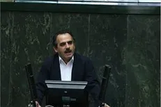 خضری:دولت هم به اندازه مجلس پیگیر اعلام وصول استیضاح وزیر اقتصاد بود