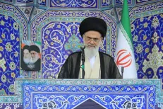 خطیب جمعه قم: دشمن در محاسبه غیرت دینی ملت ایران اشتباه کرد/دو دستگی و اختلاف، پیکره جامعه را از بین می‌برد