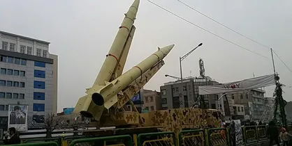 نمایش موشک&zwnj;های بالستیک سپاه در راهپیمایی ۲۲ بهمن