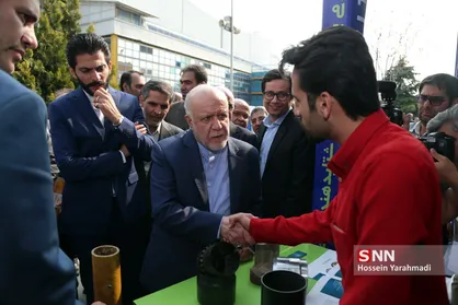 زنگنه چطور به تولد بابک زنجانی&zwnj;های جدید کمک می&zwnj;کند؟ / جنگ روانی وزیر علیه بورس نفت