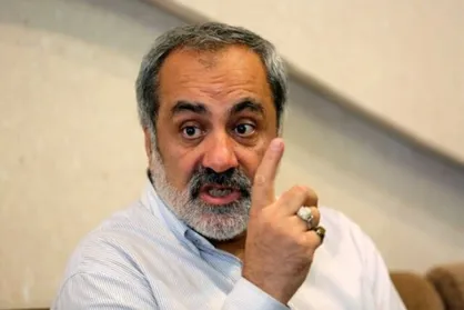 انقلاب حاصل میدان دادن به تکثر&zwnj;ها است