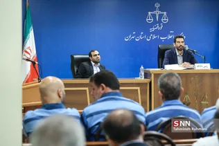 هفتمین جلسه رسیدگی به اتهامات هادی رضوی و احسان دلاویز و دیگر متهمان بانک سرمایه