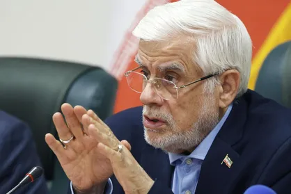 عارف: وزرا و مسئولان اجرایی اختلافات را به افکار عمومی بکشانند عزل می&zwnj;شوند