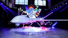 رونمایی از پهپاد مهاجر ۱۰ با حضور رئیس جمهور + فیلم