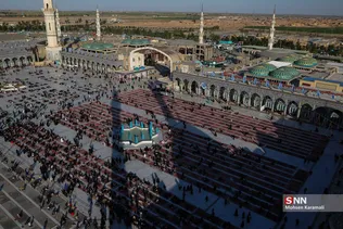 مسجد جمکران در شب نیمه شعبان 