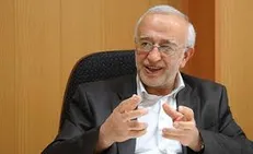 نبوی: تصویب لوایح FATF در شرایط تحریم کارگشا نیست / تلاش دولت برای مسکوت نگه داشتن FATF در مجمع تشخیص