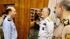 ترفیع درجه تعداد ۲۵ نفر از فرماندهان و مدیران ارشد ارتش