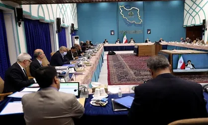 رئیس جمهور: کمبود اقلام دارویی به سرعت رفع و با اهمال کاران برخورد شود