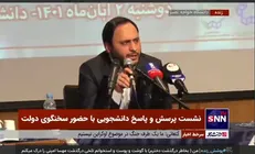 داد و فریاد به جای گفتگو! / برهم زنندگان نظم جلسه پرسش و پاسخ حتی اجازه سخنرانی نماینده همسو با خود را هم ندادند + فیلم