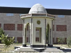 طراحی و ساخت ۱۸ یادمان شهدای گمنام در شهر تهران